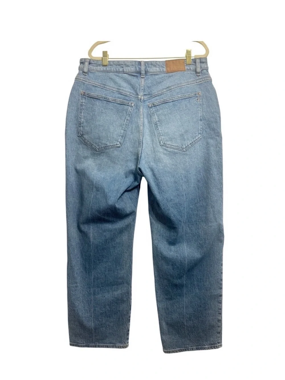 Madewell Curvy 90s Straight Leg Jeans in Light Blue Denim - Picture 6 of 12